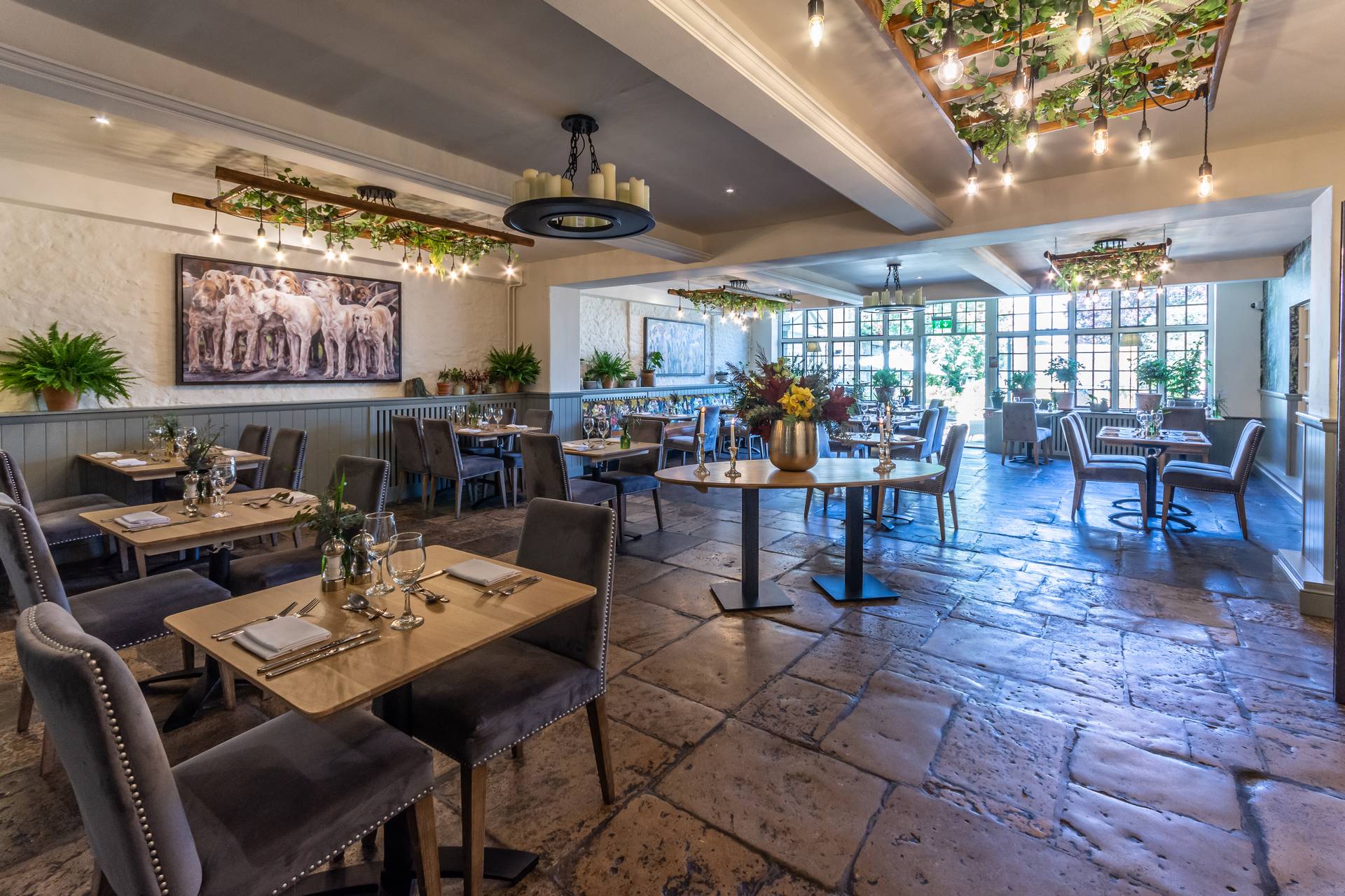The Bay Tree Hotel Bar & Restaurant In Burford Cotswolds